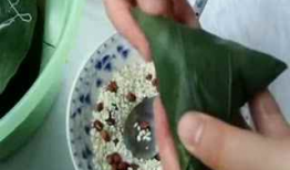 包粽子视频,手把手教你包出美味粽子的秘诀